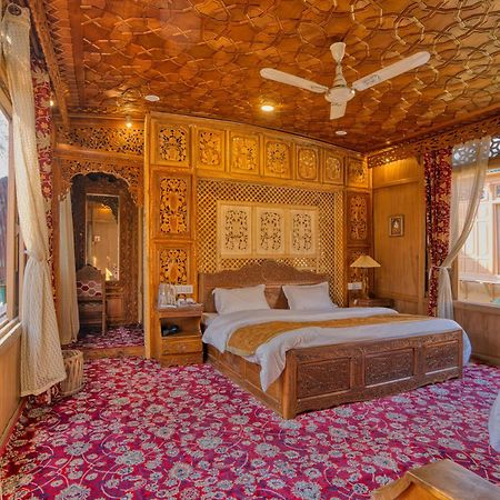 Best View Group Of Houseboats Srīnagar Exterior foto