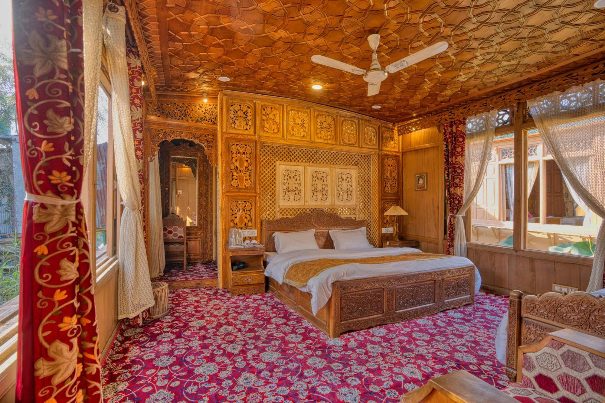 Best View Group Of Houseboats Srīnagar Exterior foto