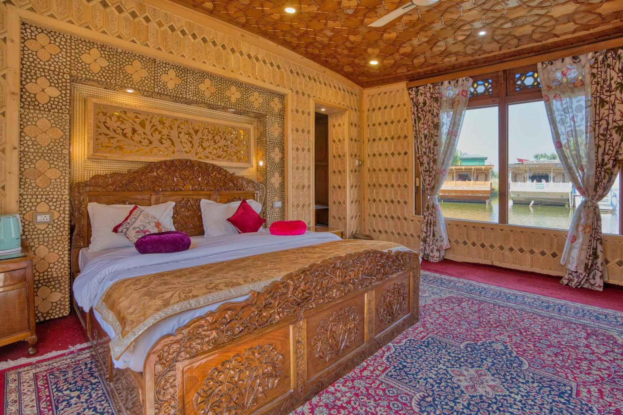 Best View Group Of Houseboats Srīnagar Exterior foto